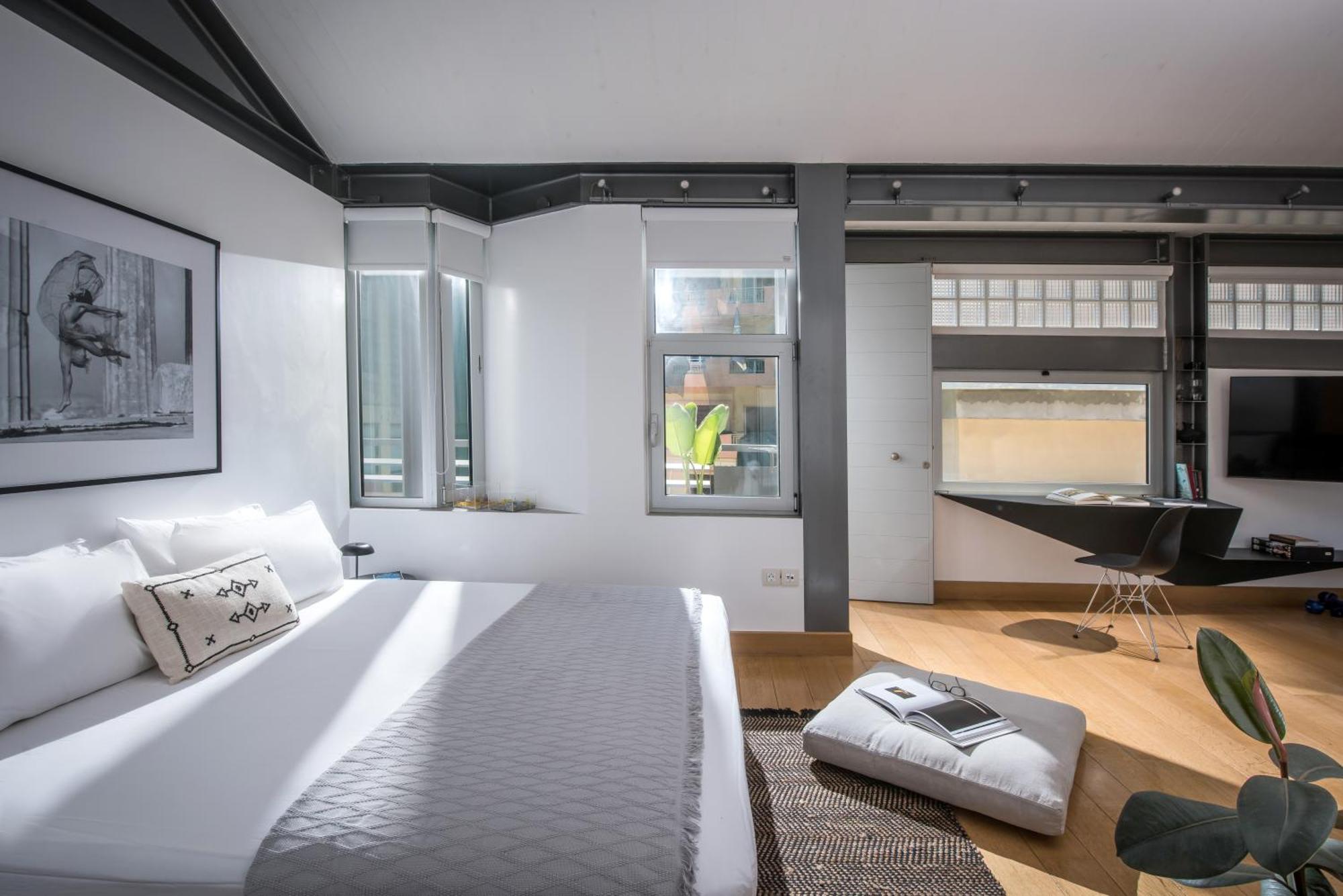 The Blossom Loft - City Center Apartment With Balcony Sea View イラクリオン エクステリア 写真