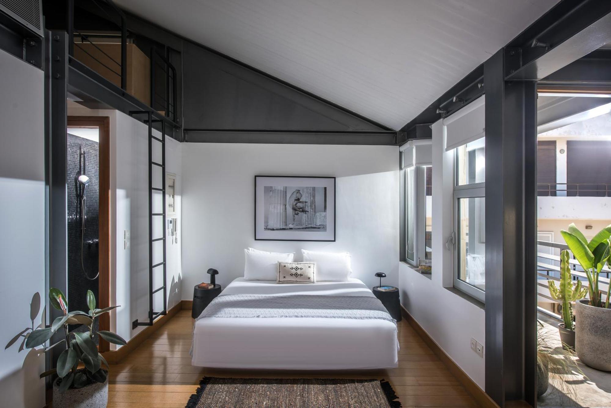 The Blossom Loft - City Center Apartment With Balcony Sea View イラクリオン エクステリア 写真